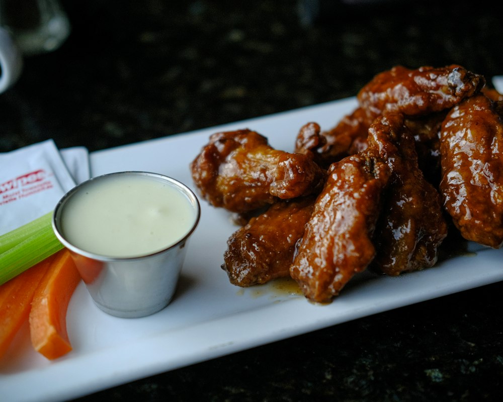Glazed chicken wings